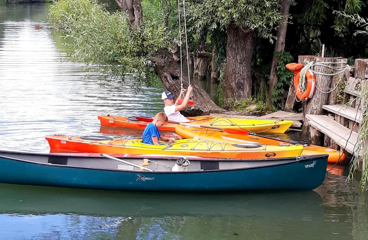 River Houses Ljubljanica リュブリャナ エクステリア 写真