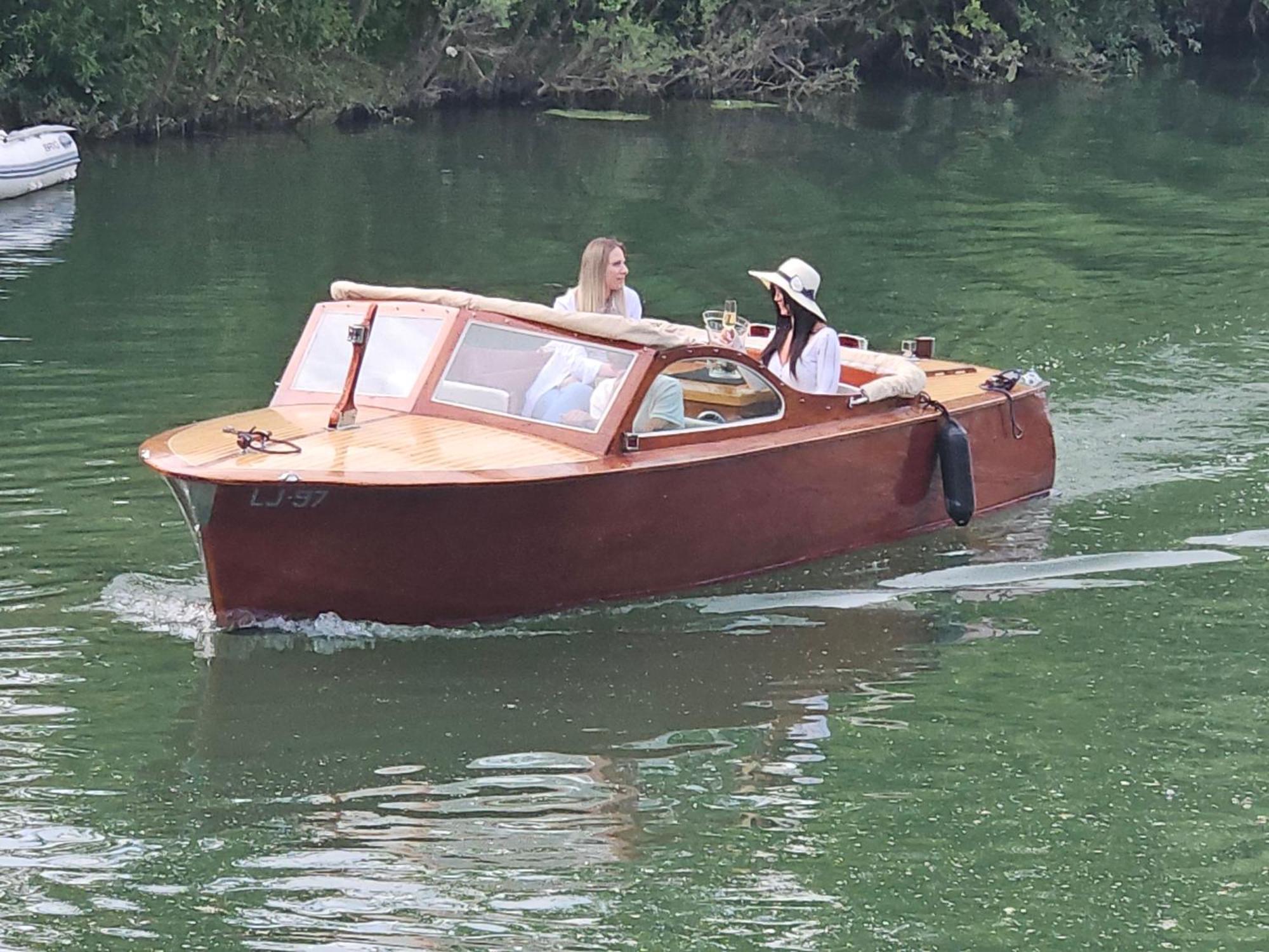 River Houses Ljubljanica リュブリャナ エクステリア 写真