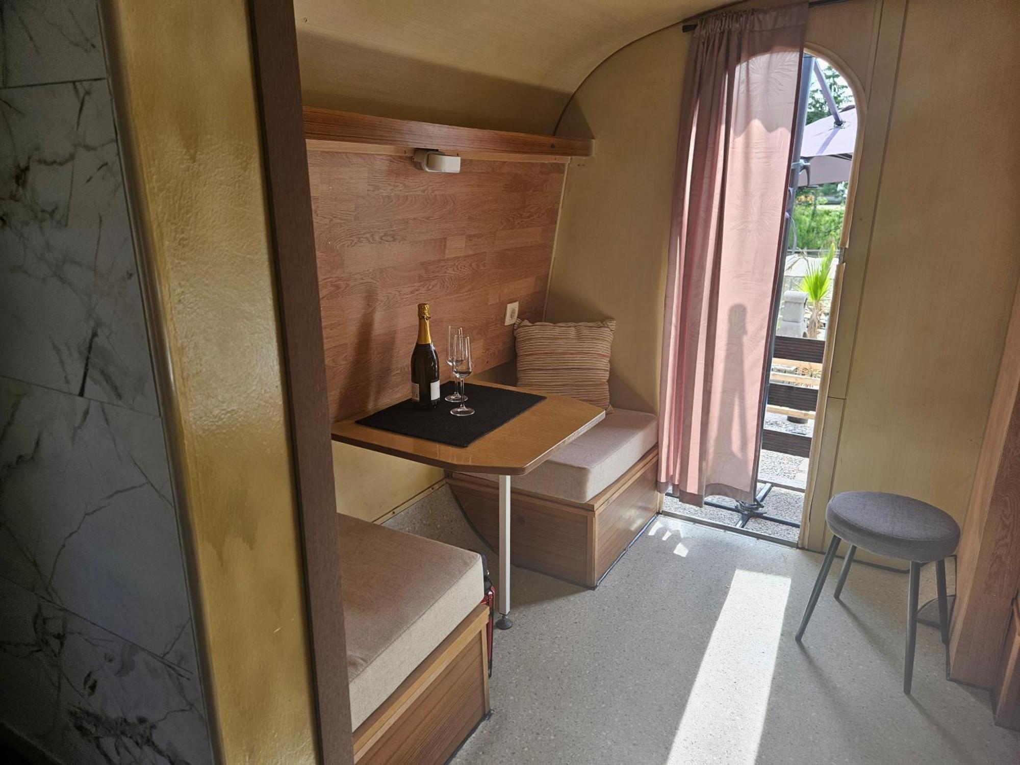 River Houses Ljubljanica リュブリャナ エクステリア 写真